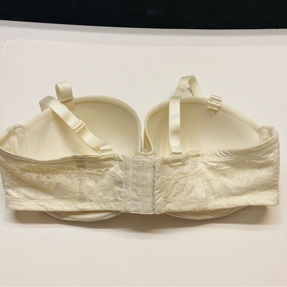 Torrid Bombshell Everyday Strapless Convertible Push Up Bra Plus Size 40DDD NEW - Picture 9 of 12